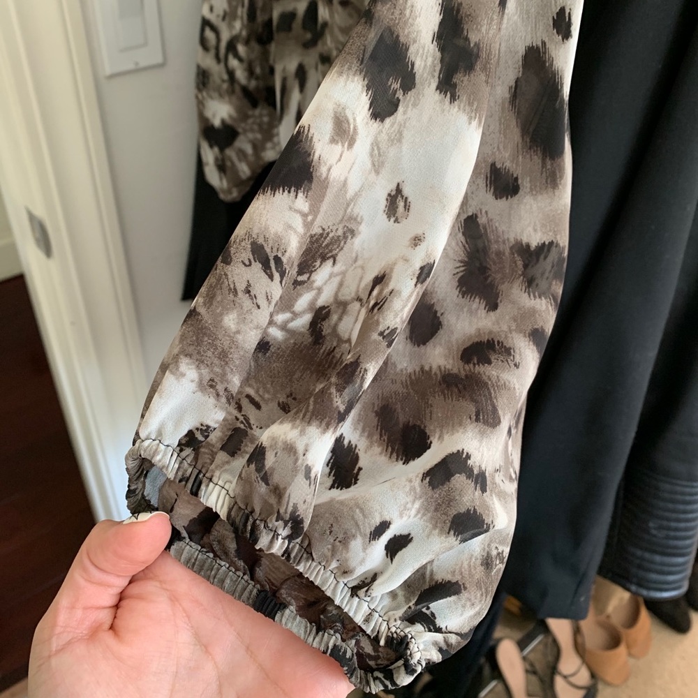 Animal Print Top - Picture 4 of 4